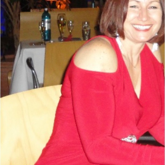 Cache XS Red gown with rhinestone embellishment - Picture 9 of 12